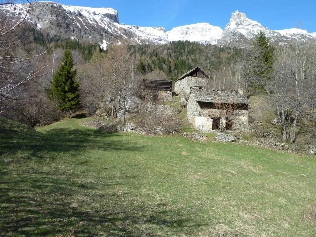 Villetta a schiera in vendita a Varzo - foto 2