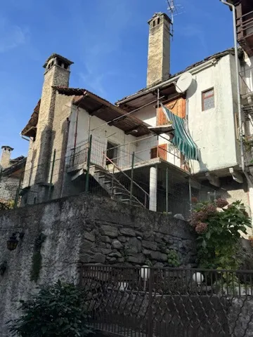Casa indipendente in vendita a Varzo - foto 1