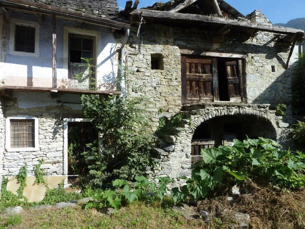 Rustico in vendita a Varzo - foto 1