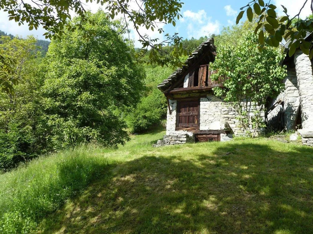 Rustico in vendita a Varzo - foto 1