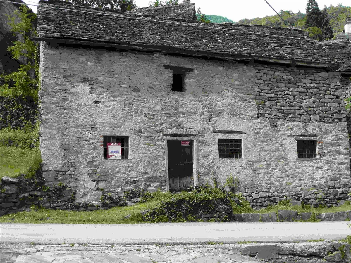 Rustico in vendita a Varzo - foto 1