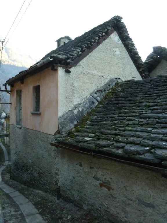 Casa indipendente in vendita a Varzo - foto 2