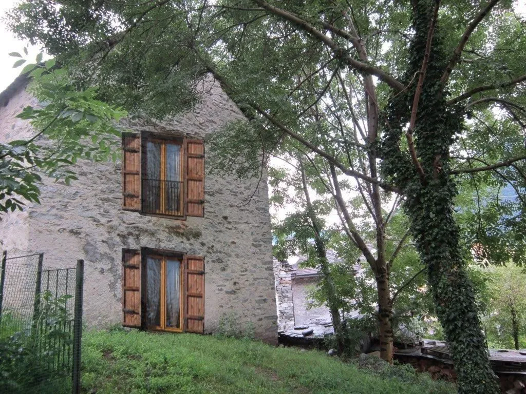 Casa indipendente in vendita a Masera - foto 1