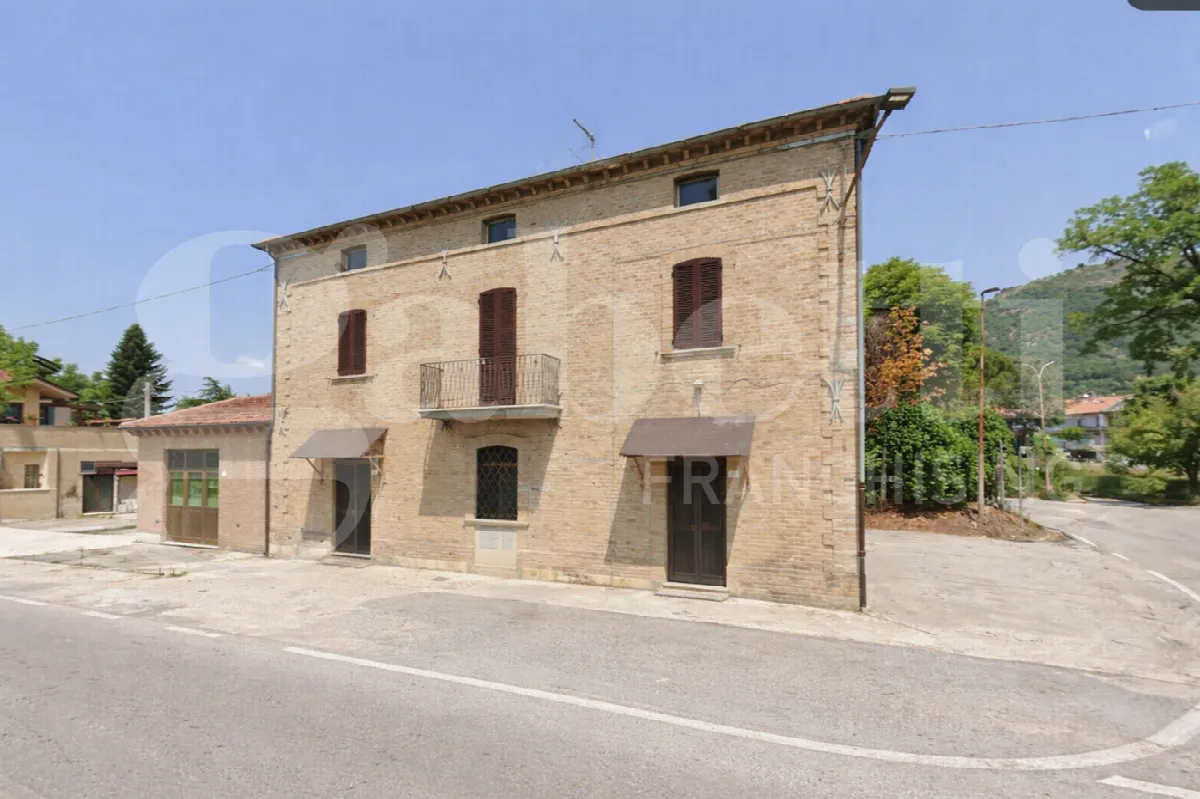 Stabile in vendita a Gubbio - foto 2