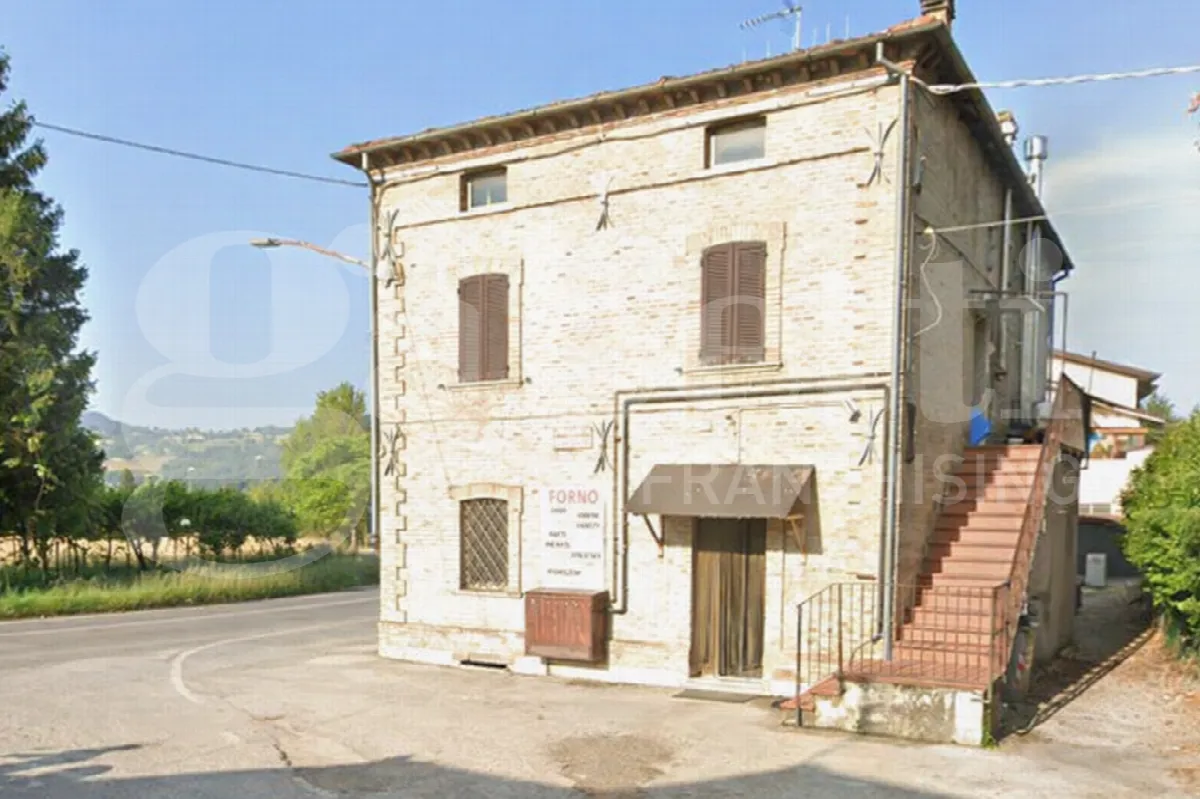 Stabile in vendita a Gubbio - foto 3