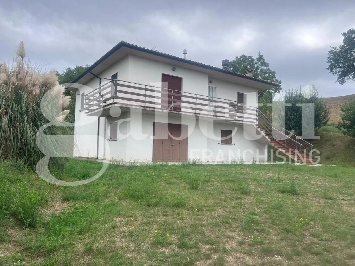Casa indipendente in vendita a Pietralunga - foto 2