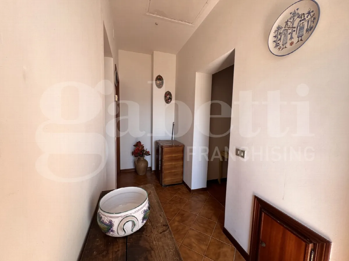 Casa indipendente in vendita a Gubbio - foto 6