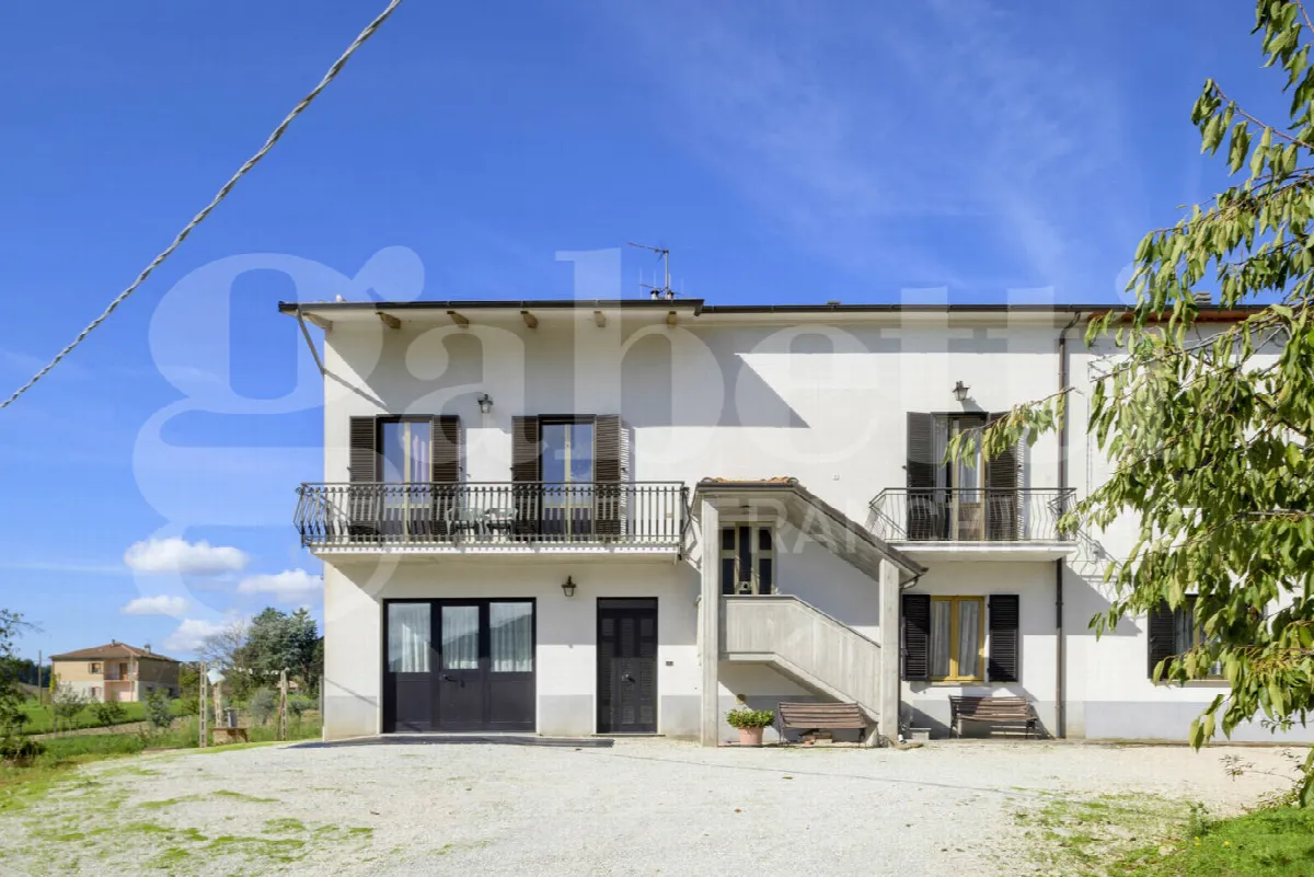 Casa indipendente in vendita a Gubbio - foto 3