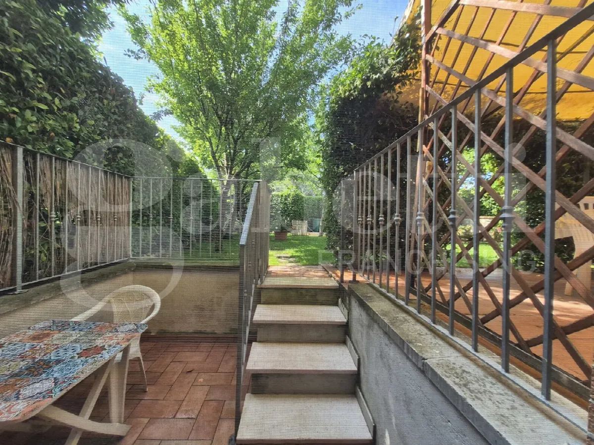 Casa indipendente in vendita a Gubbio - foto 10