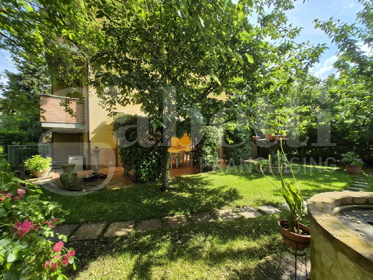 Casa indipendente in vendita a Gubbio - foto 8