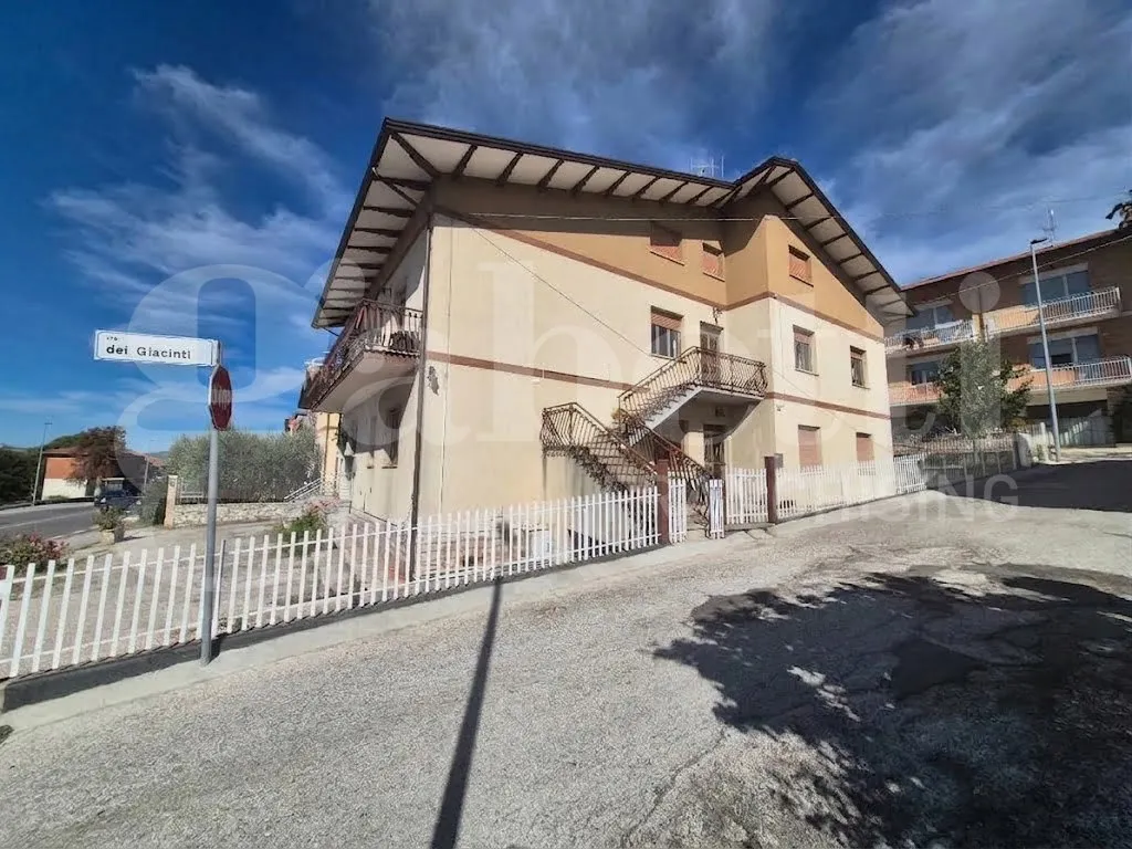 Appartamento in vendita a Gubbio - foto 1
