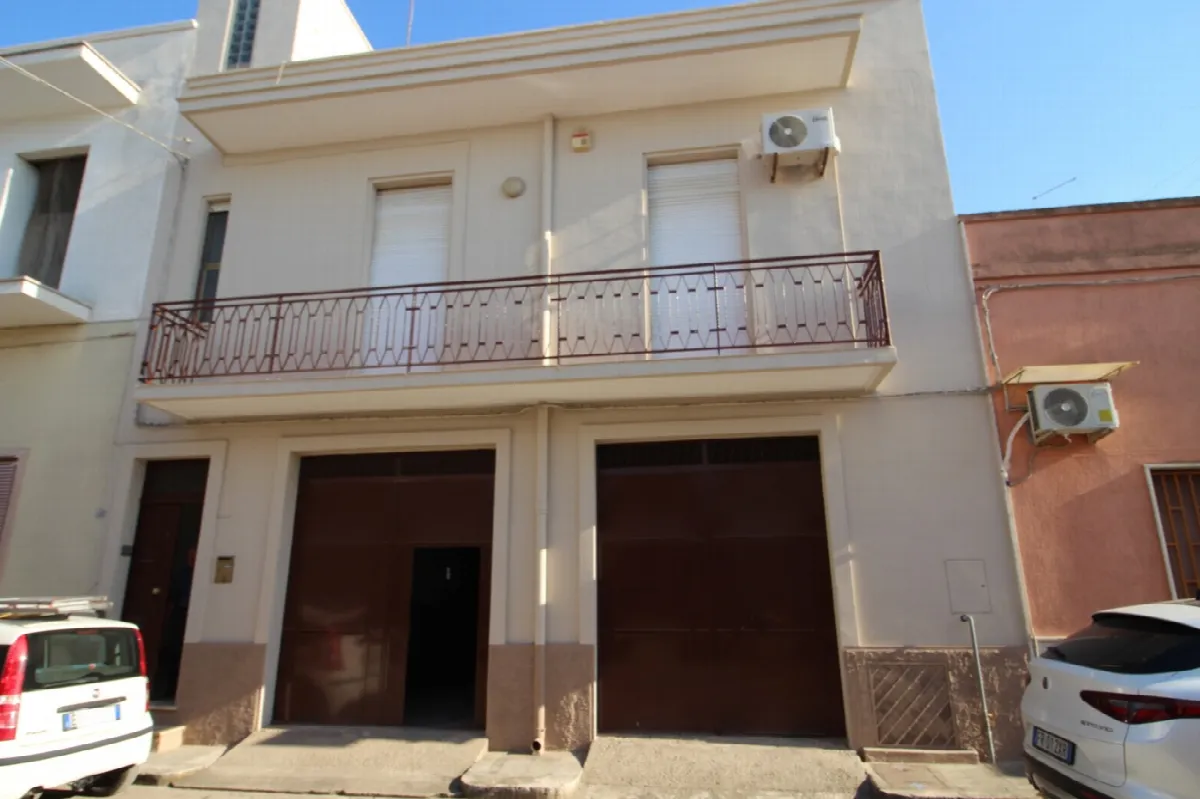 Casa indipendente in vendita a Manduria - foto 1