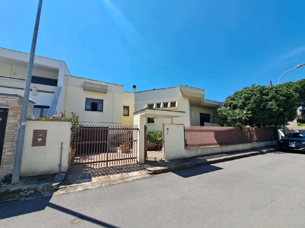 Villa in vendita a Sava - foto 2