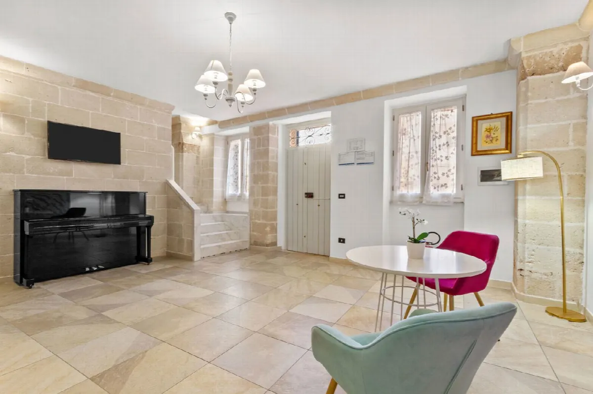 Casa indipendente in vendita a Avetrana - foto 4