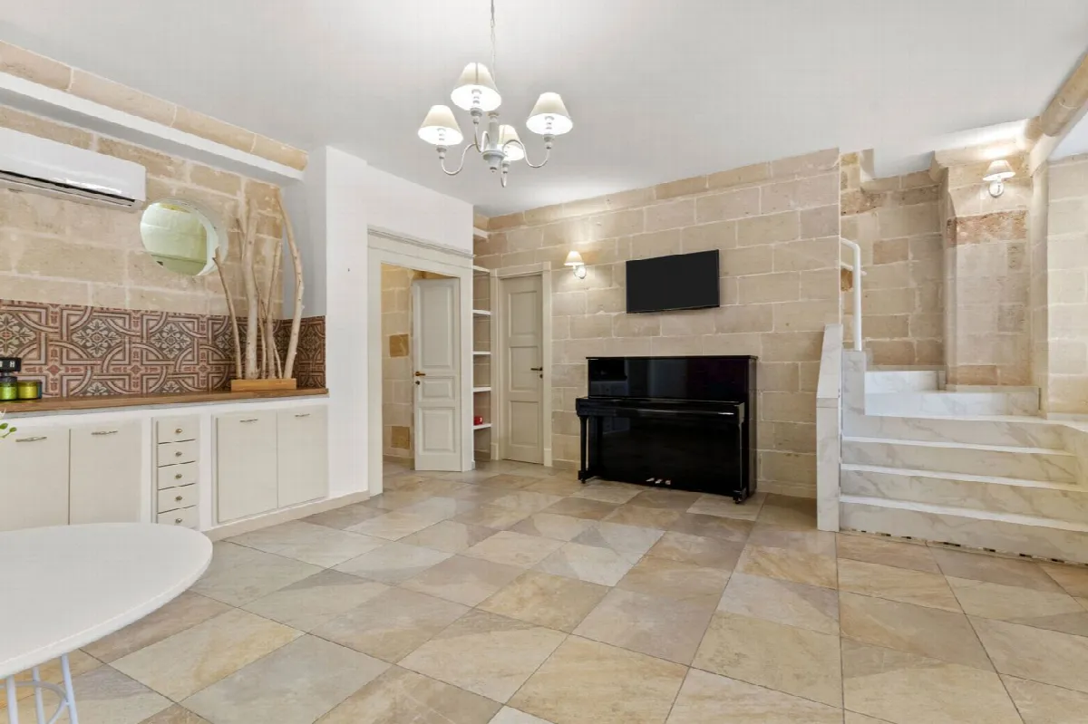 Casa indipendente in vendita a Avetrana - foto 5
