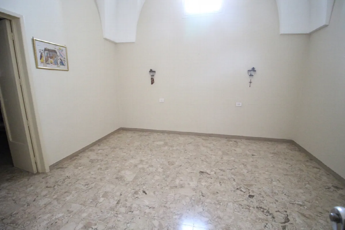 Casa indipendente in vendita a Sava - foto 8