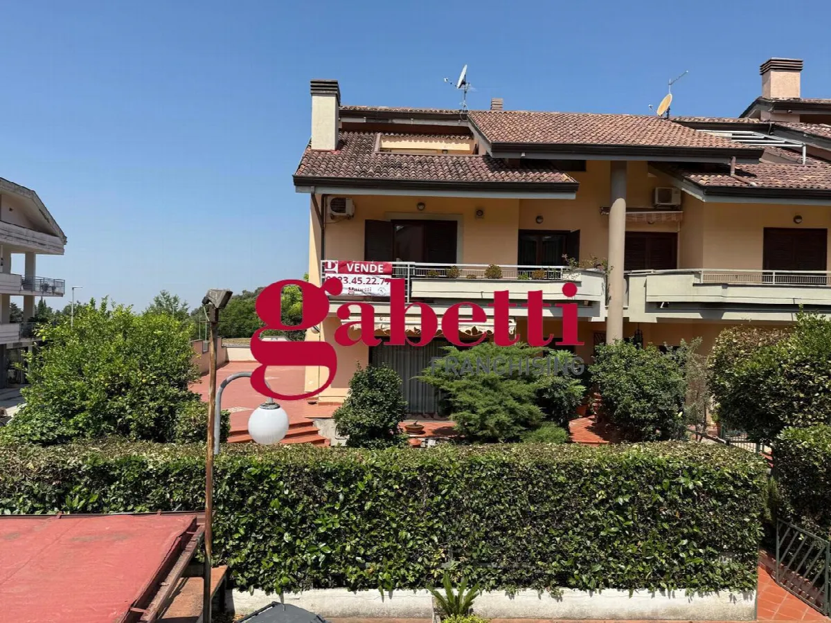 Villetta a schiera in vendita a Caserta - foto 3