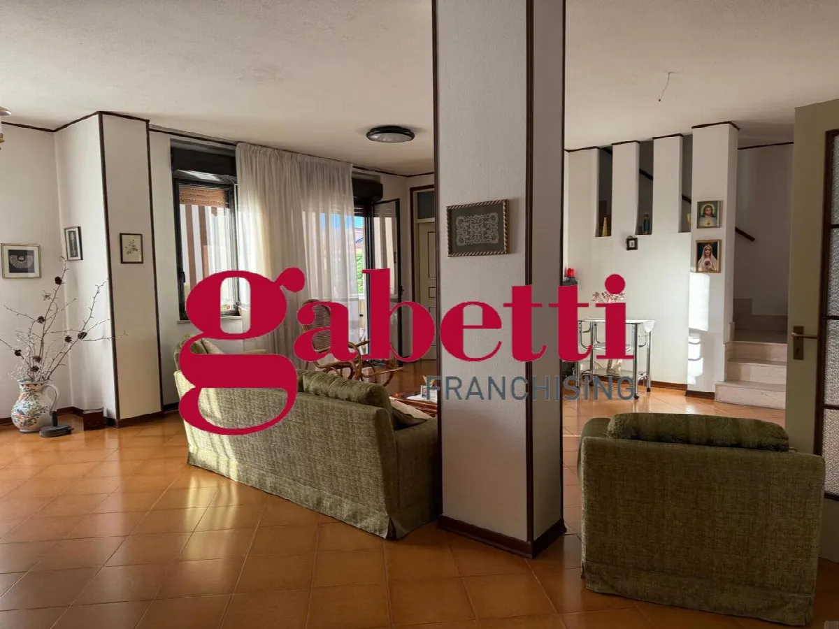 Appartamento in vendita a San Nicola la Strada - foto 9