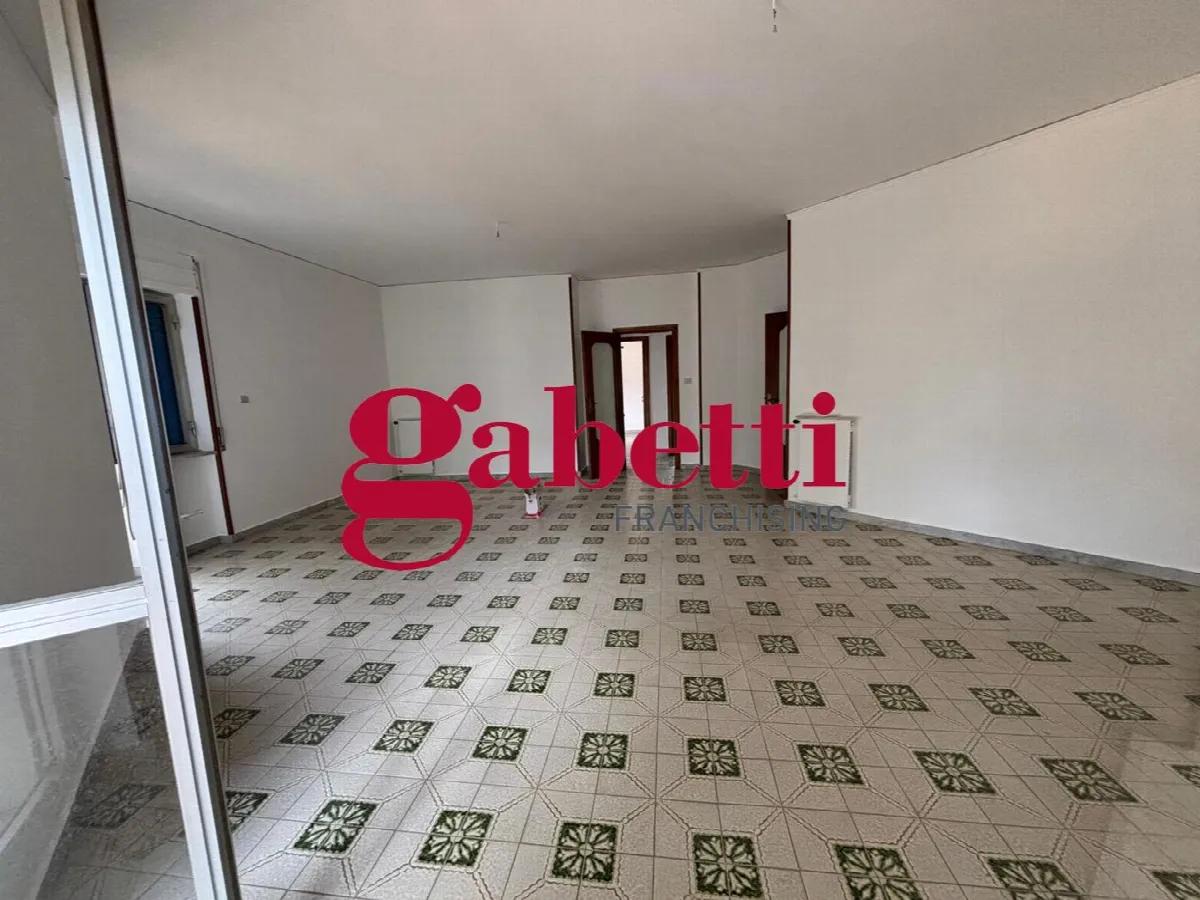 Appartamento in vendita a San Nicola la Strada - foto 4