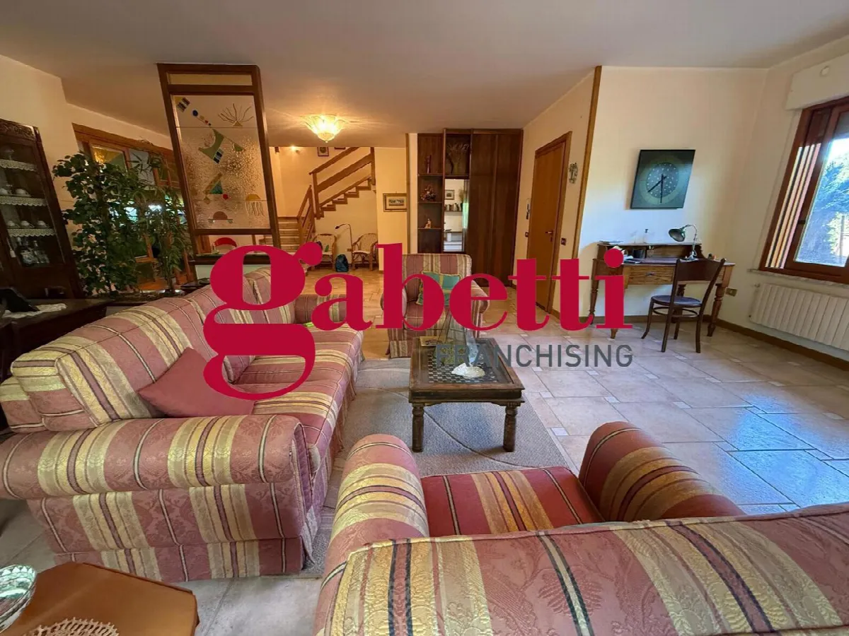 Villa in vendita a Caserta - foto 4
