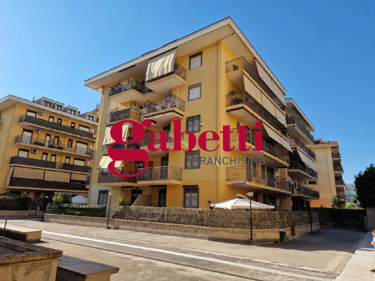 Appartamento in vendita a San Nicola la Strada - foto 2