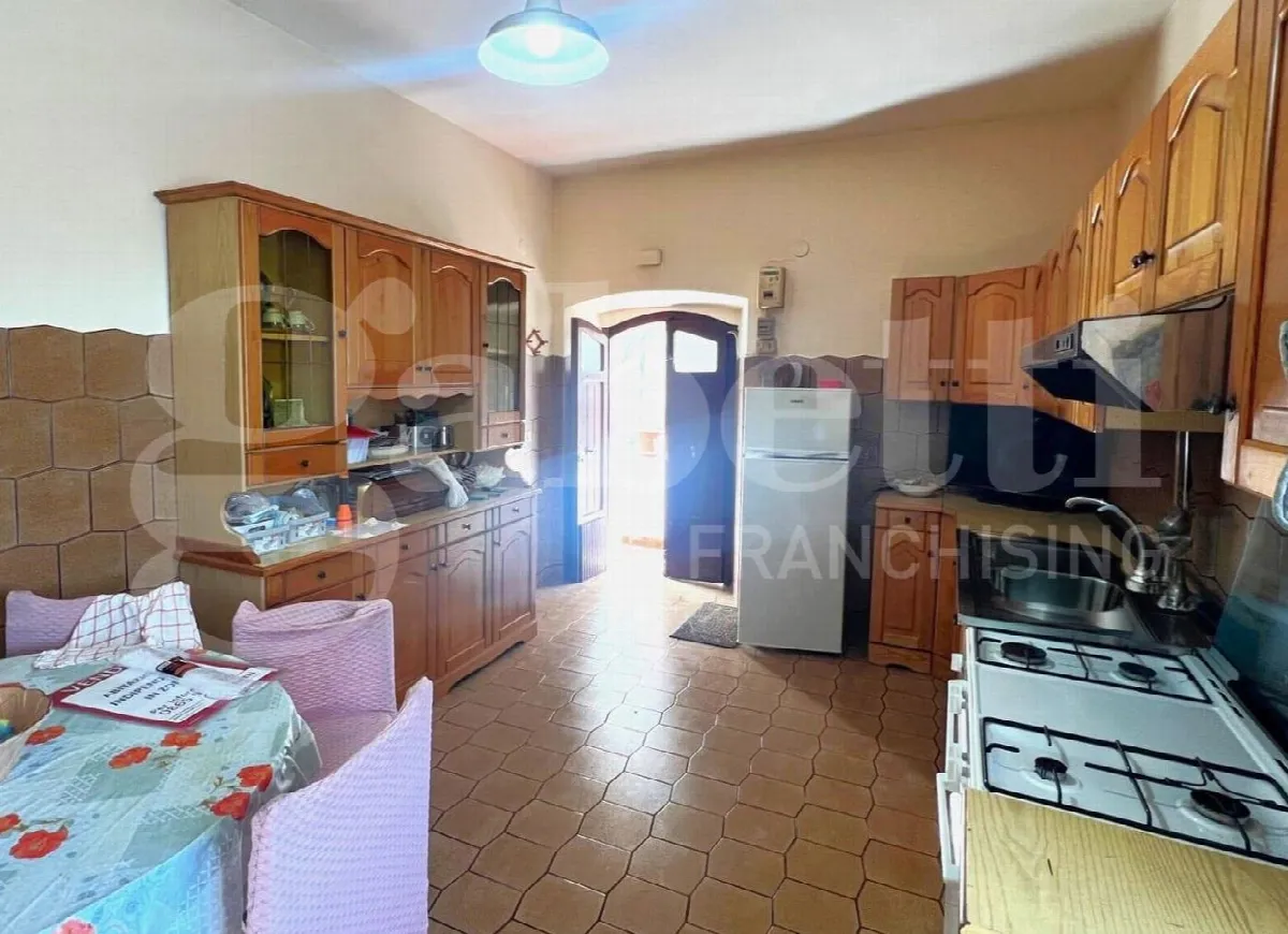 Casa indipendente in vendita a Montaquila - foto 2