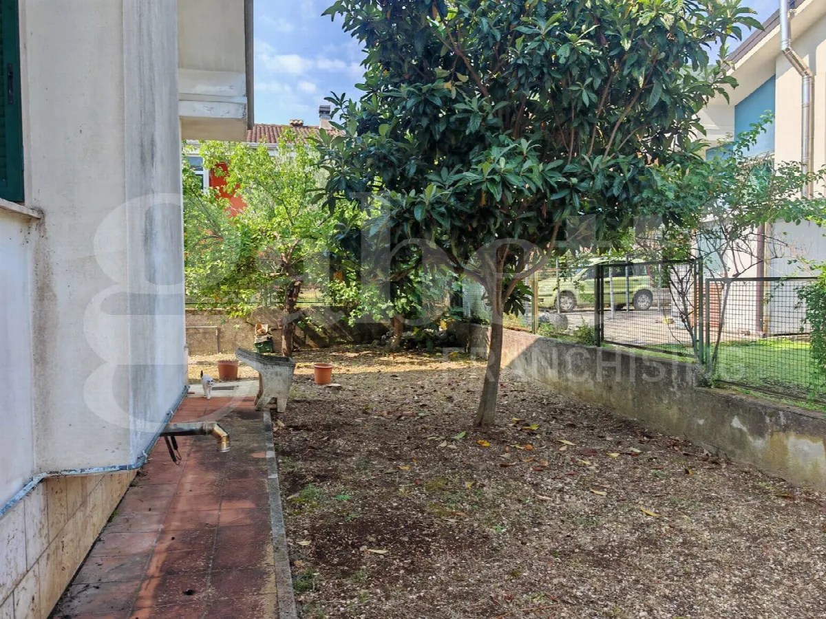 Casa indipendente in vendita a Pozzilli - foto 8