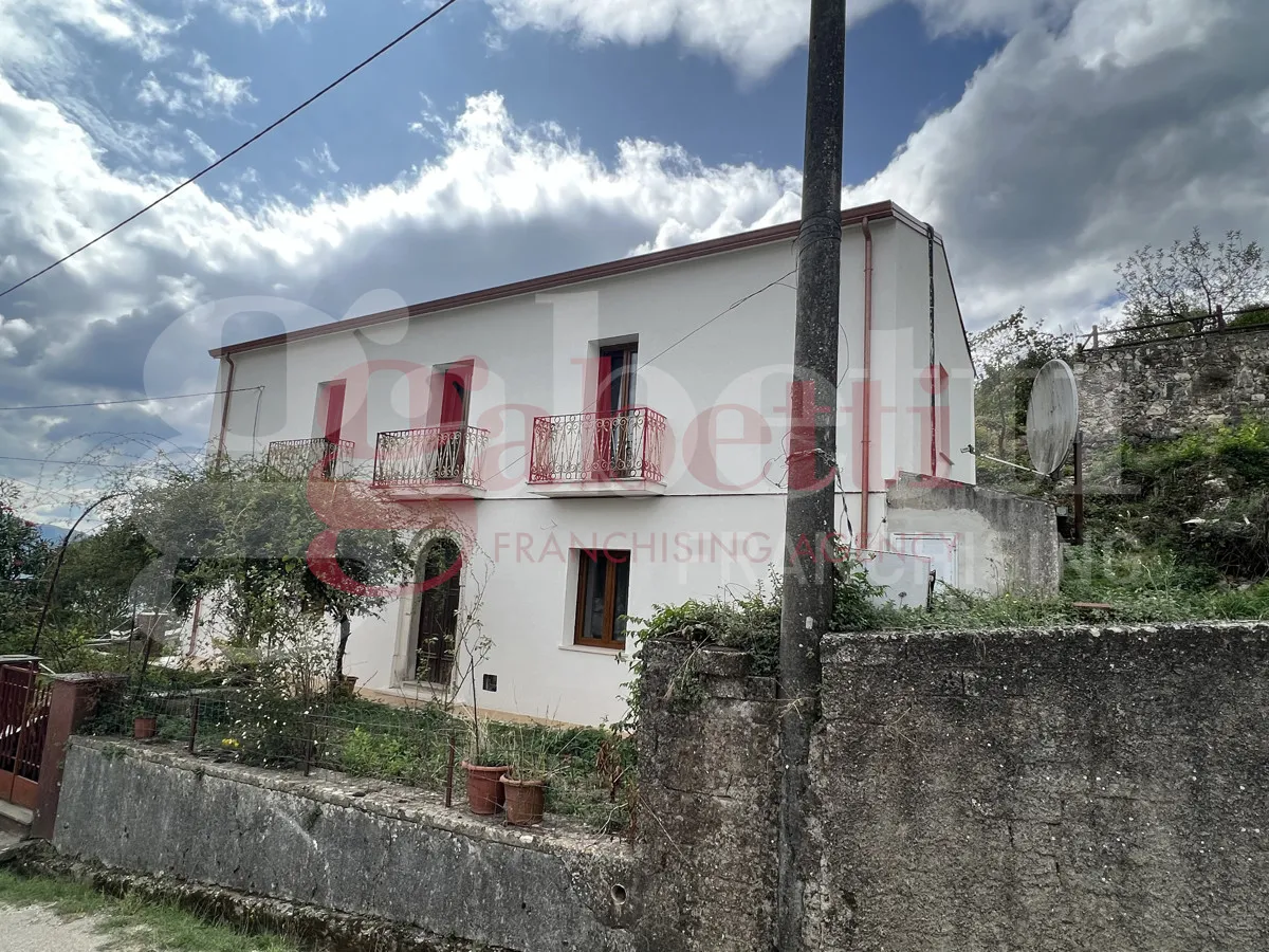 Casa indipendente in vendita a Pozzilli - foto 1