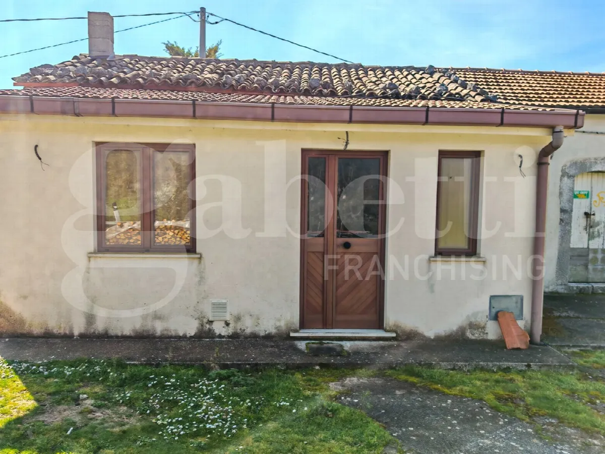 Casa indipendente in vendita a Sesto Campano - foto 2