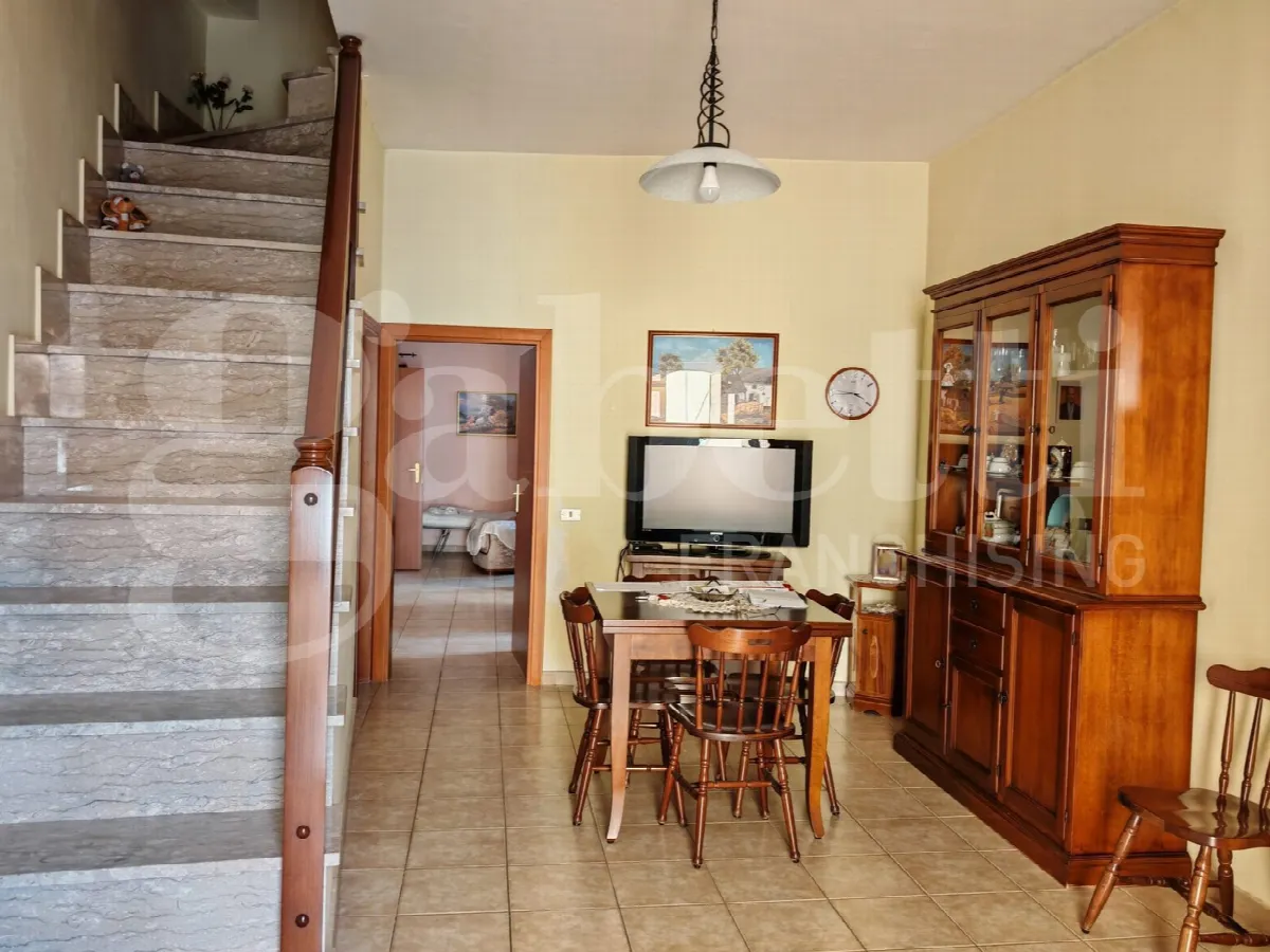 Casa indipendente in vendita a Venafro - foto 10