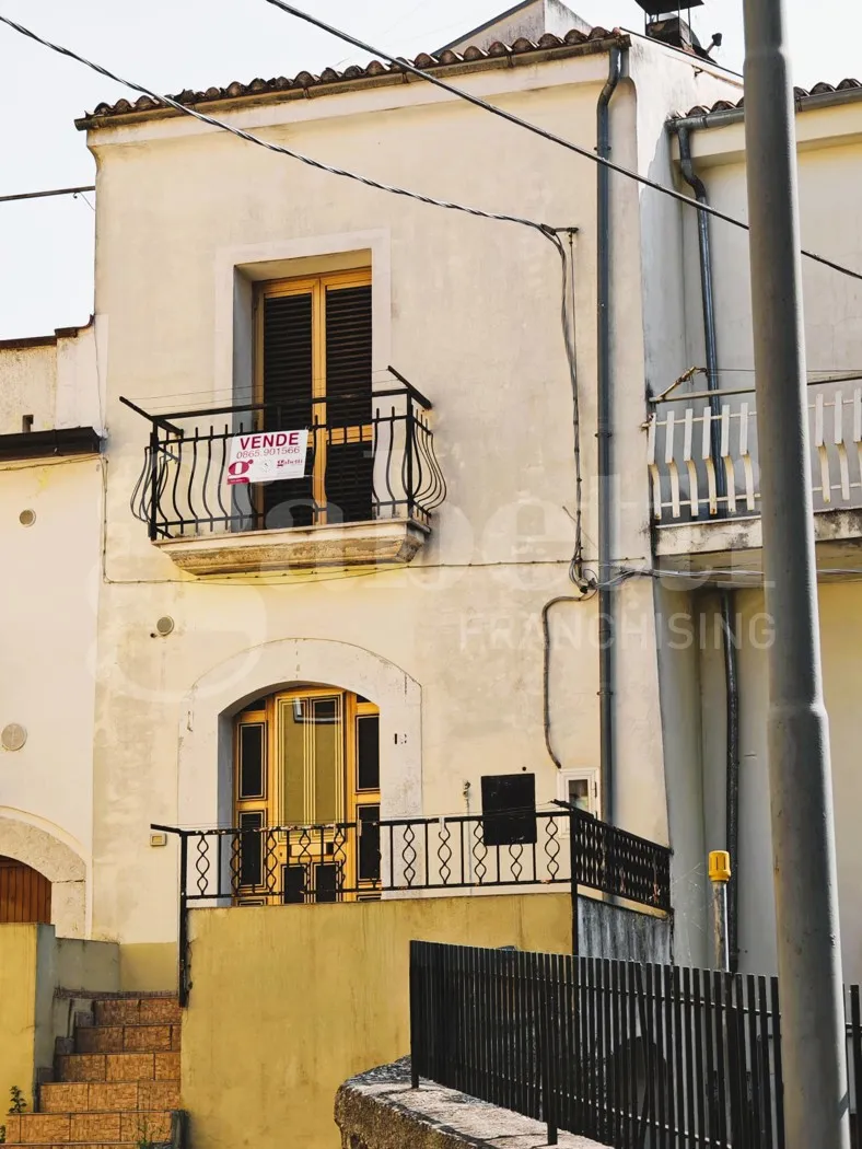 Casa indipendente in vendita a Venafro - foto 2