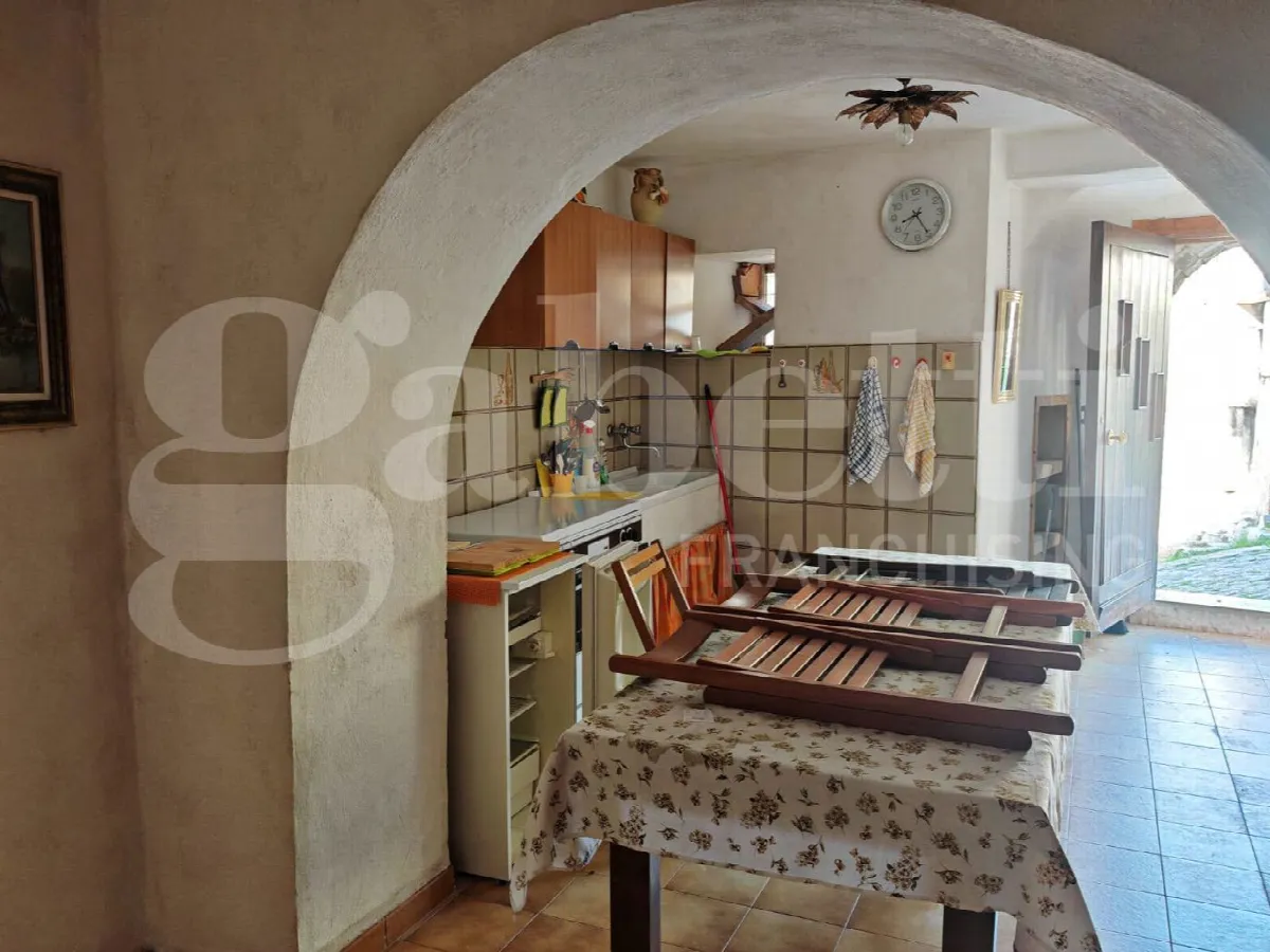 Casa indipendente in vendita a Venafro - foto 2