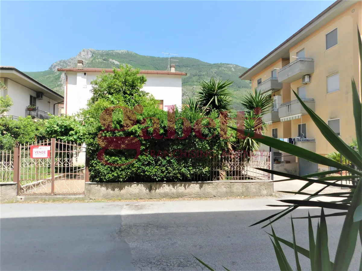 Casa indipendente in vendita a Venafro - foto 1