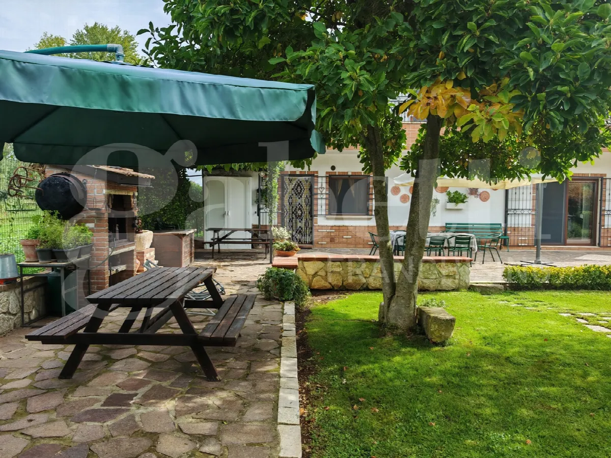 Casa bifamiliare in vendita a Venafro - foto 3