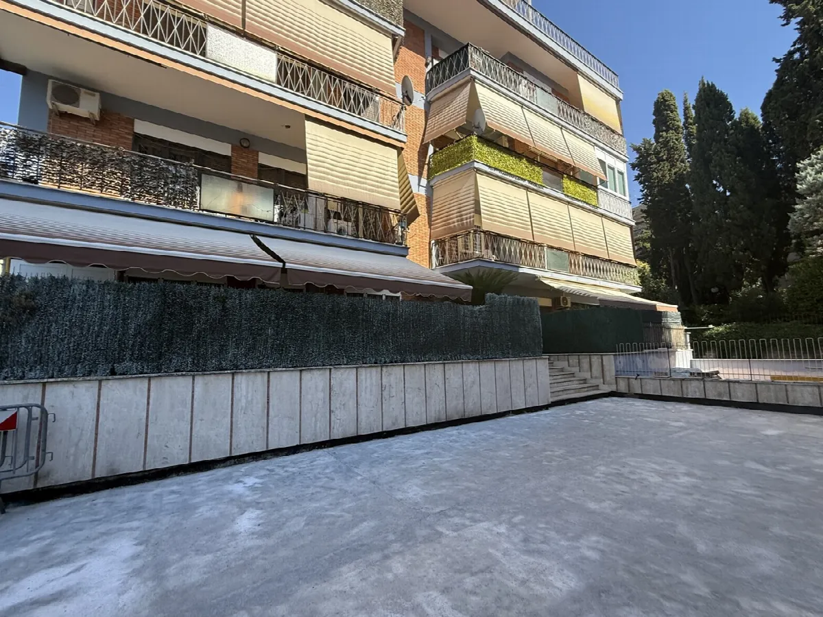 Appartamento in vendita a Roma - foto 1