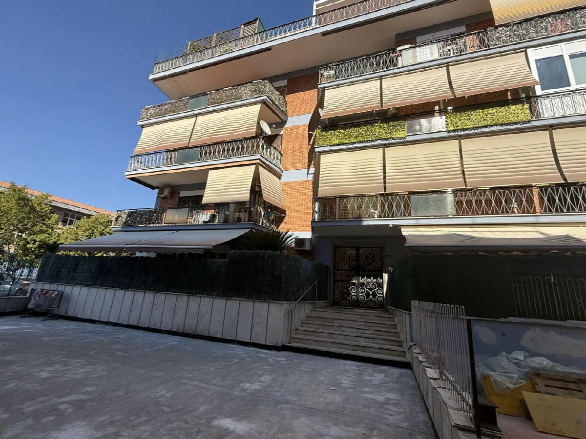 Appartamento in vendita a Roma - foto 2