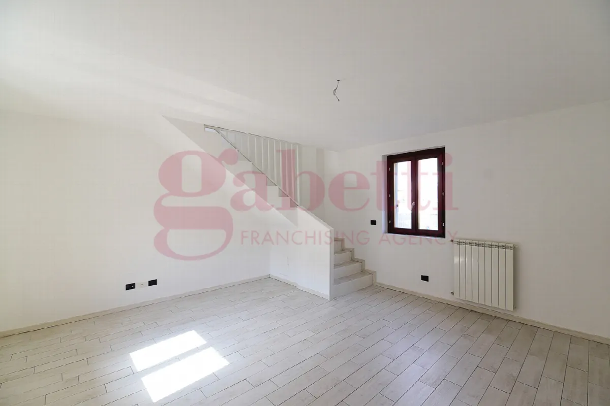 Casa indipendente in vendita a Cabiate - foto 2