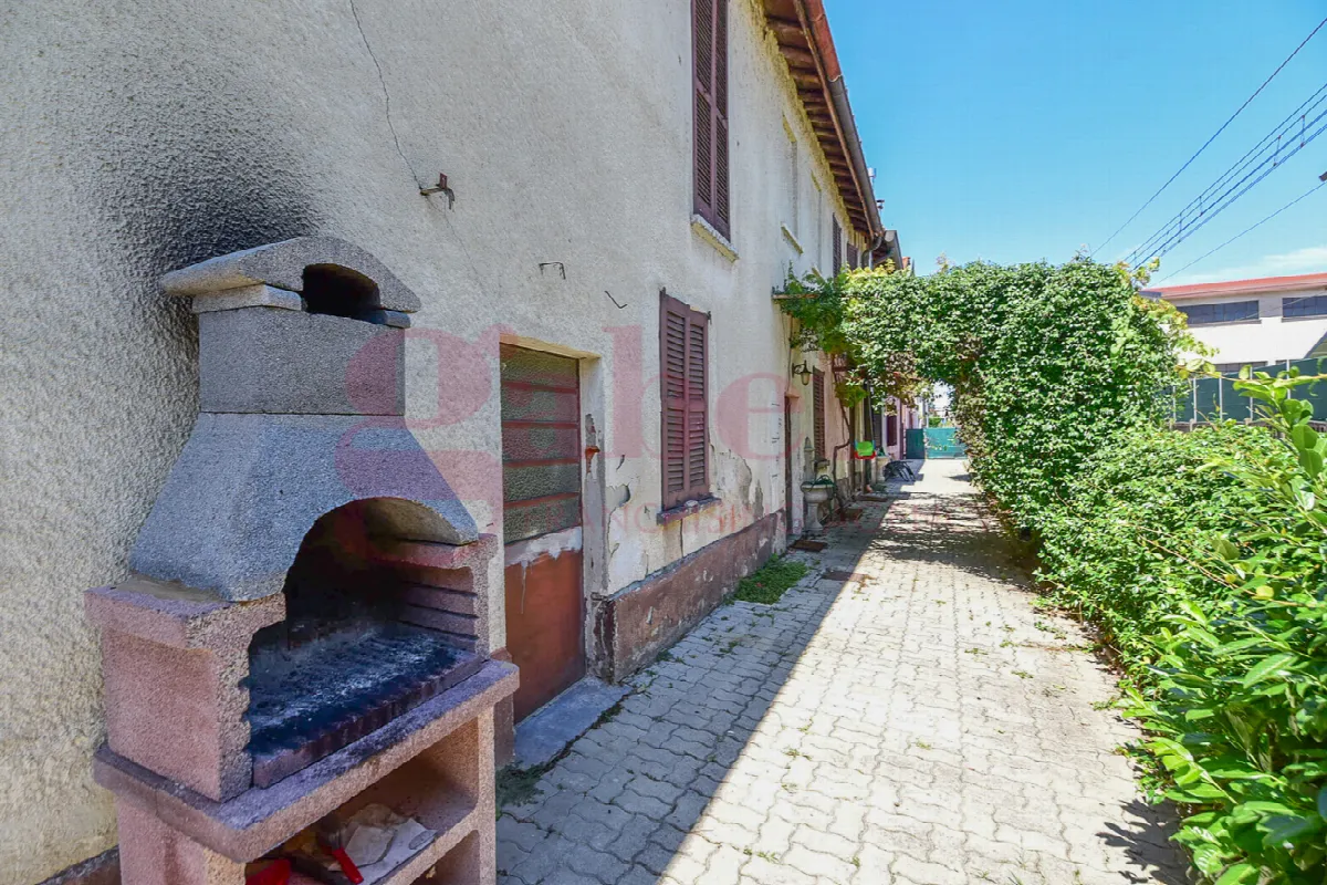 Casa indipendente in vendita a Cabiate - foto 2