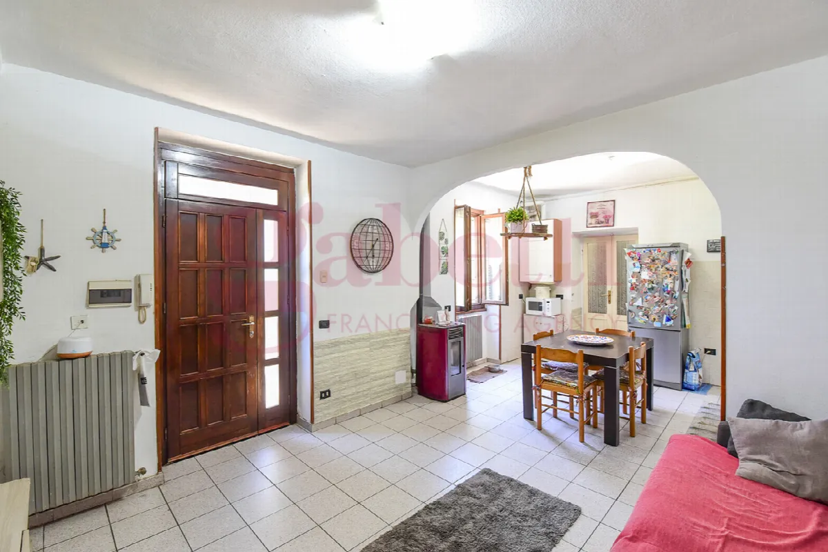 Casa indipendente in vendita a Cabiate - foto 8