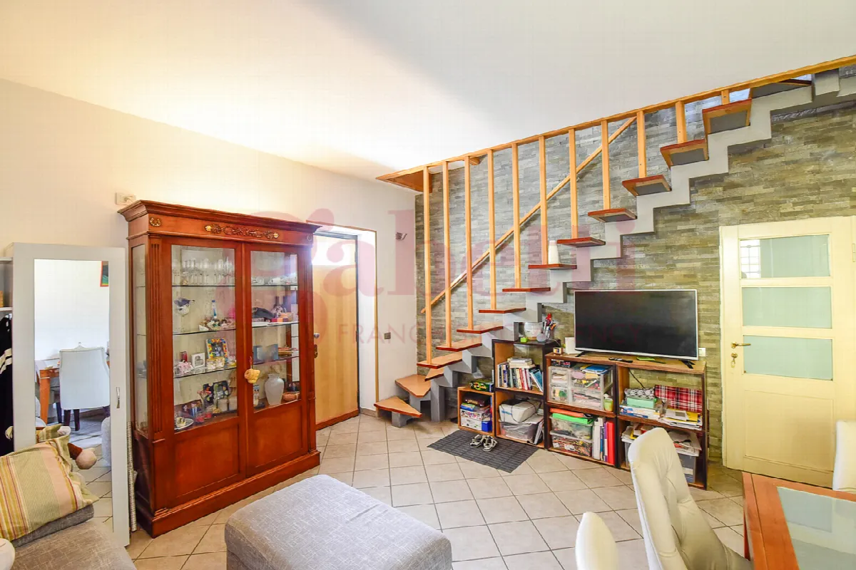 Casa indipendente in vendita a Mariano Comense - foto 4