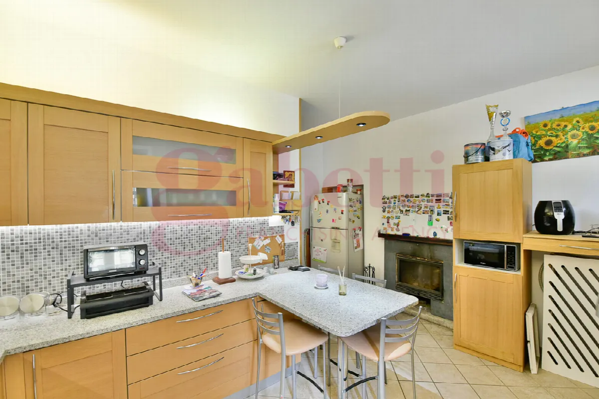 Casa indipendente in vendita a Mariano Comense - foto 7