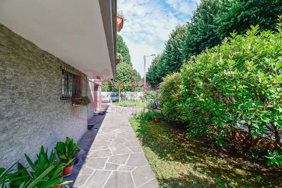 Villetta a schiera in vendita a Mariano Comense - foto 7
