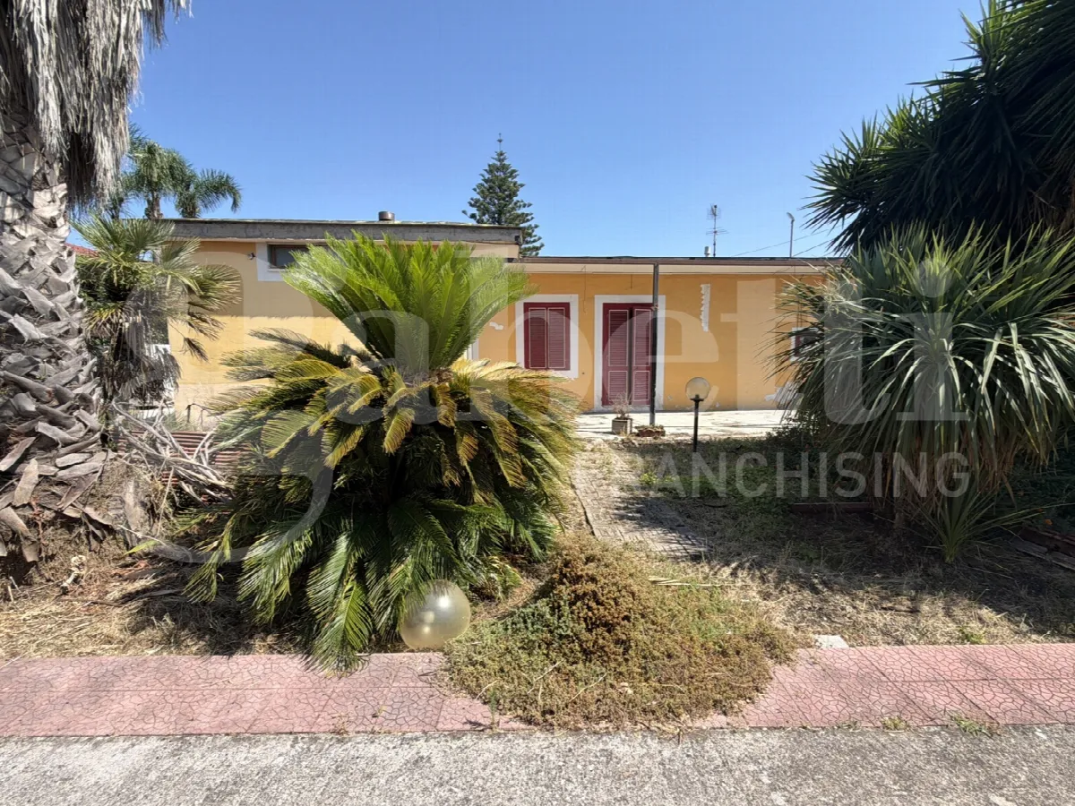 Casa indipendente in vendita a Angri - foto 1