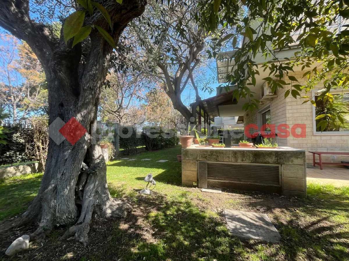 Villa in vendita a Bari - foto 2