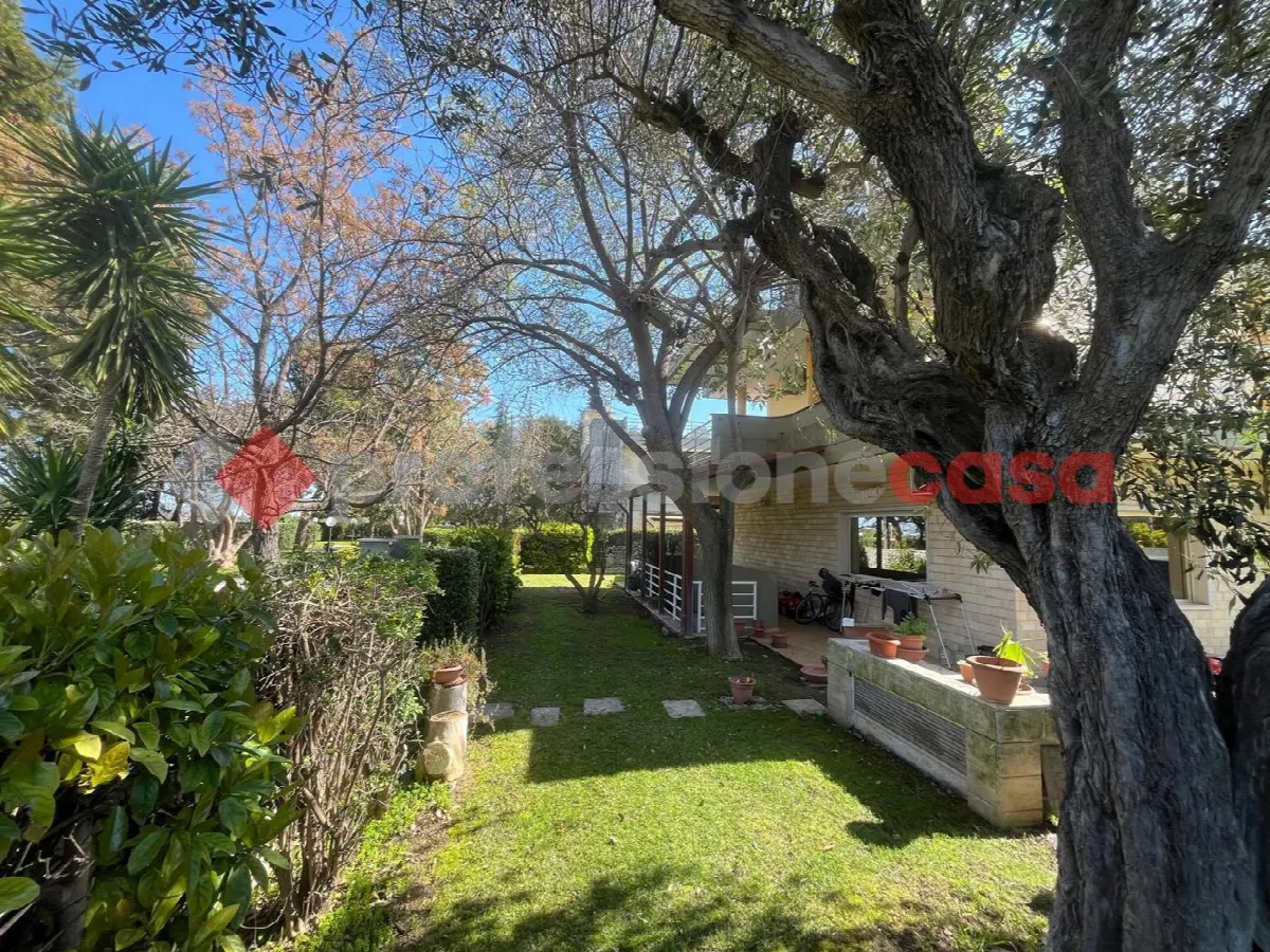 Villa in vendita a Bari - foto 3