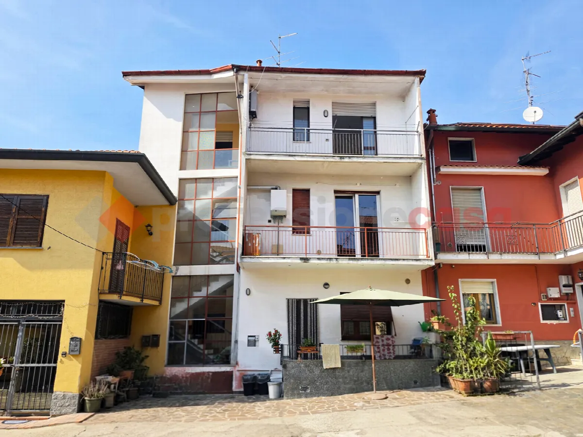 Appartamento in vendita a Guanzate - foto 1