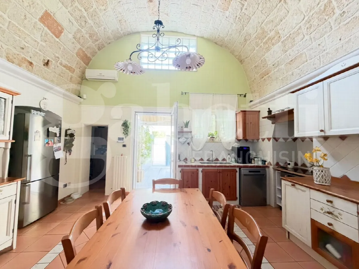 Casa indipendente in vendita a Bari - foto 5