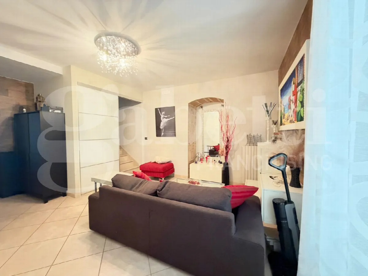 Casa indipendente in vendita a Bari - foto 7