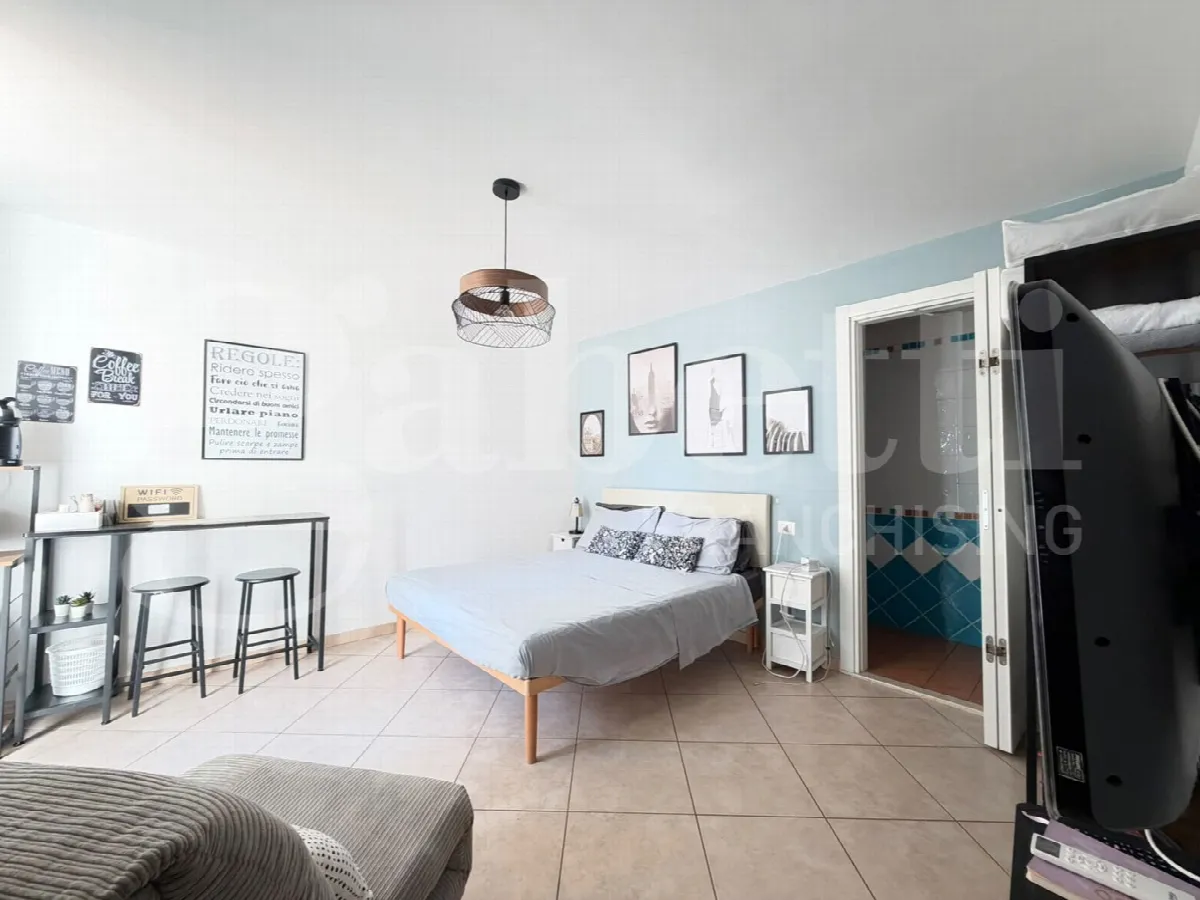 Casa indipendente in vendita a Bari - foto 9