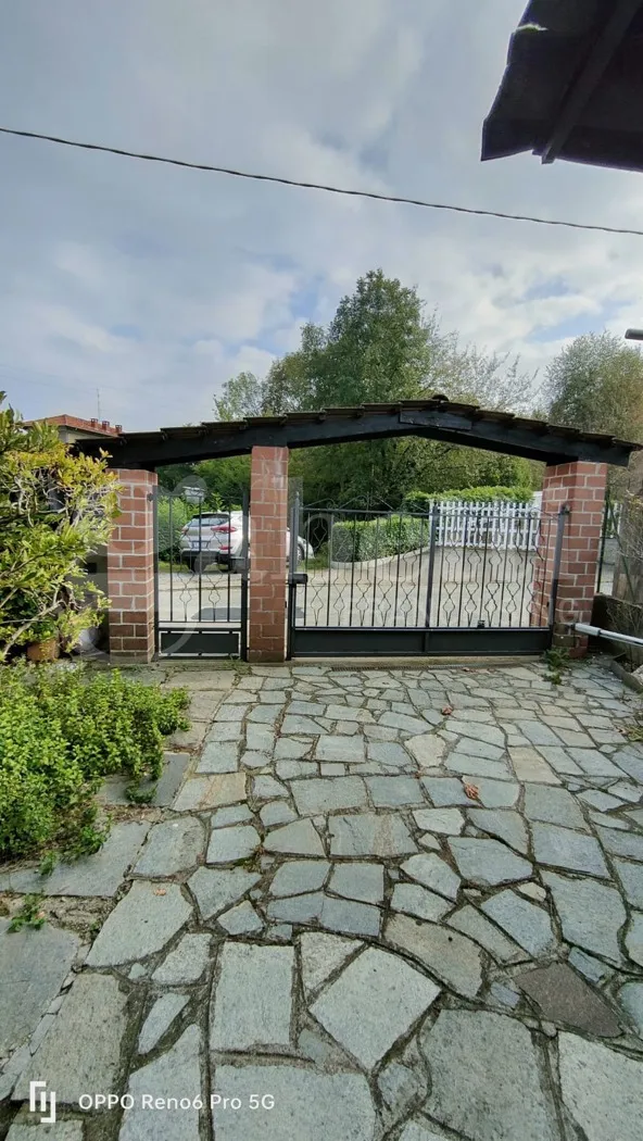 Casa indipendente in vendita a Cossato - foto 8